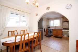 Dining Room- click for photo gallery